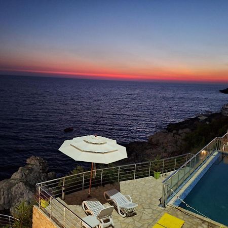 Paradise Beachfront View 1 Бар Екстер'єр фото