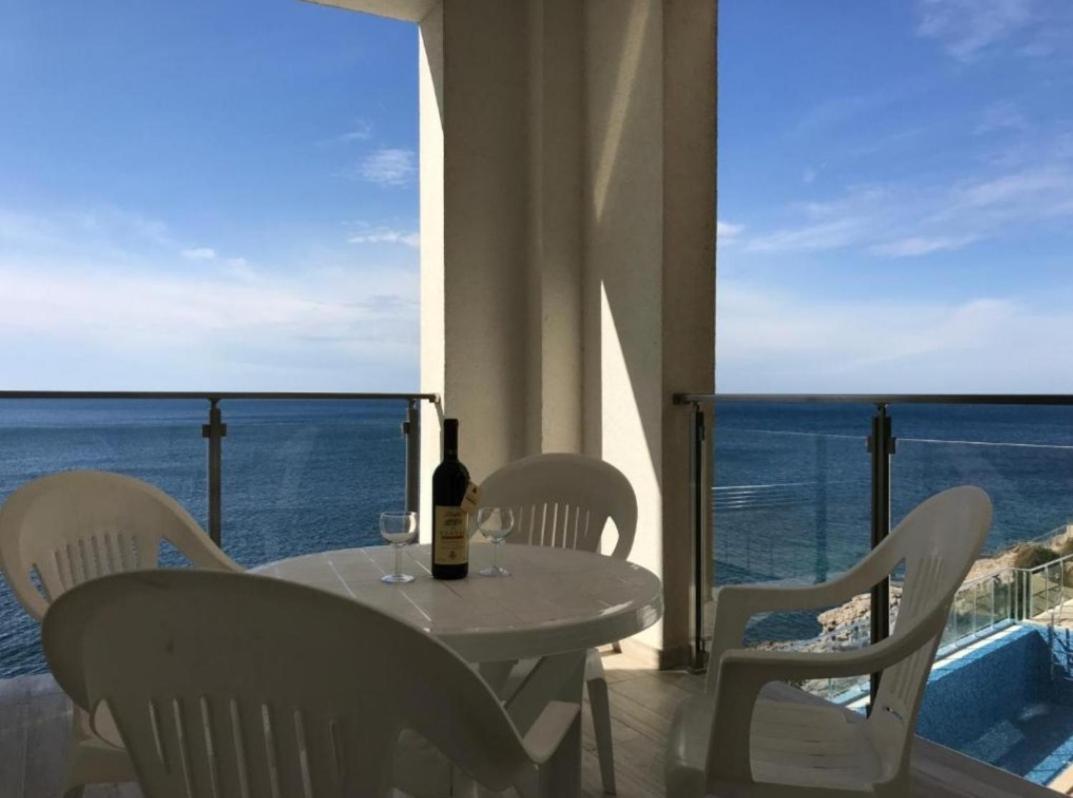 Paradise Beachfront View 1 Бар Екстер'єр фото